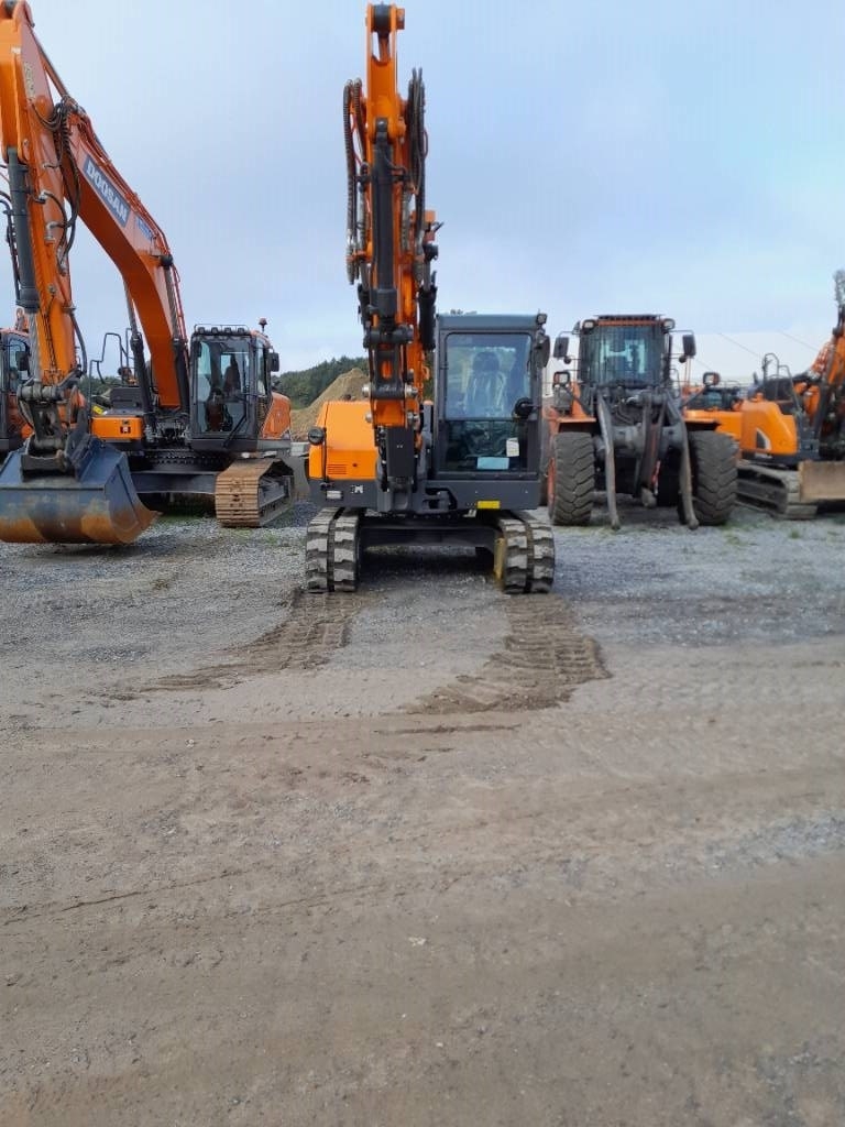 2023 Doosan DX 85 R-7 Verstellausleger Vorführmaschi, 400 mth, Import Auf Lager in der EU — Foto 2 z 9