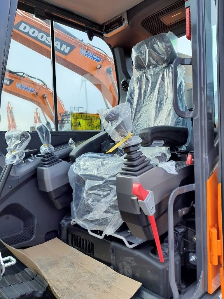 2023 Doosan DX 85 R-7 Verstellausleger Vorführmaschi, 400 mth, Import Auf Lager in der EU — Foto 9 z 9