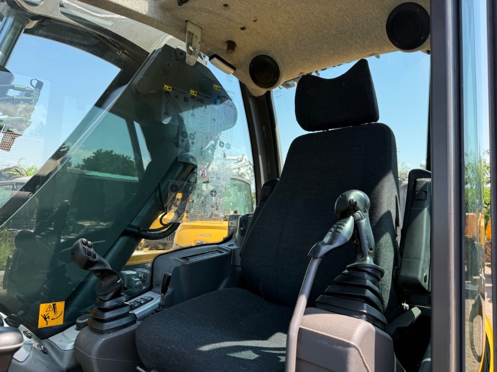 2022 Mecalac 8 MCR, 3.100 mth, Import Auf Lager in der EU — Foto 15 z 16