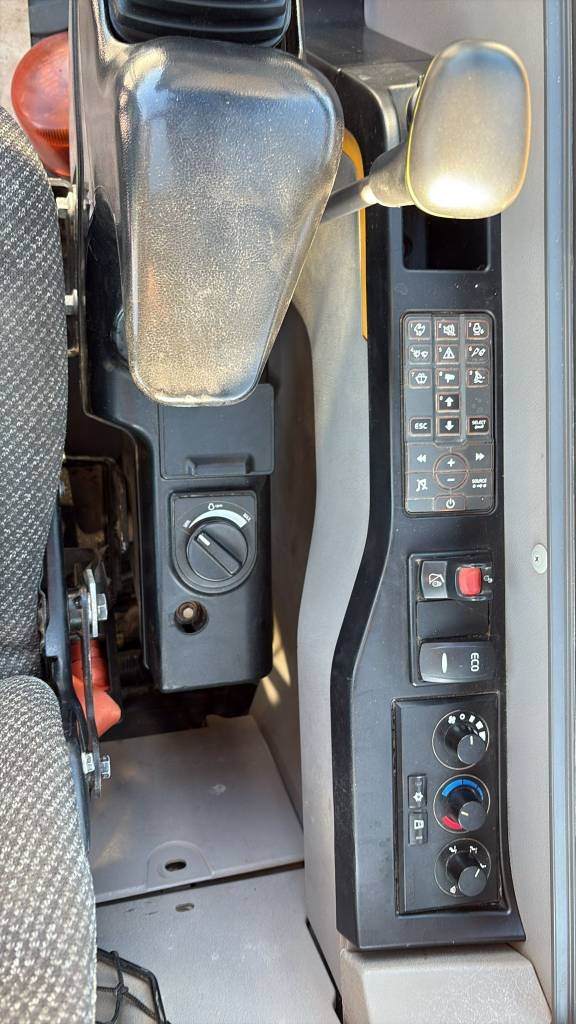 2022 Volvo ECR 88 D, 3.652 mth, Import Auf Lager in der EU — Foto 14 z 16