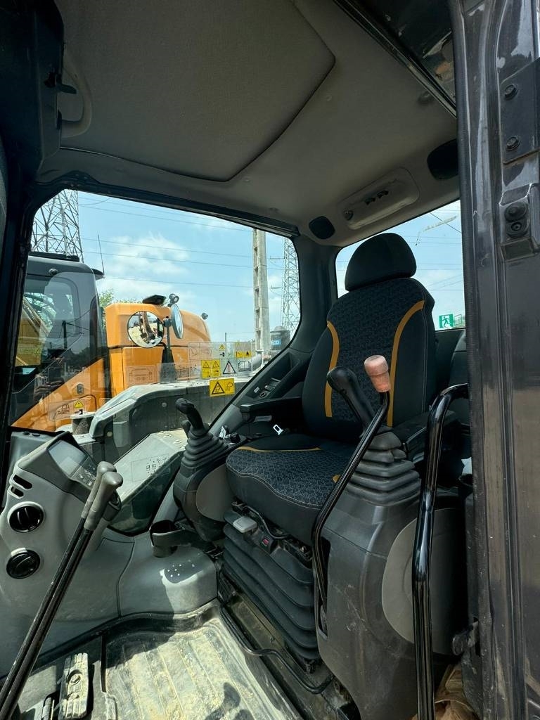 2018 Case CX 80 C, 4.056 mth, Import Auf Lager in der EU — Foto 12 z 16