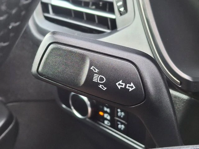 2025 Ford Escape Active AWD | Heated Wheel + Seats | BSW | Remote Start | CarPlay + Android | Rear Camera | and More!, grau, 36.171 km, Import Kanada — Foto 16 z 20