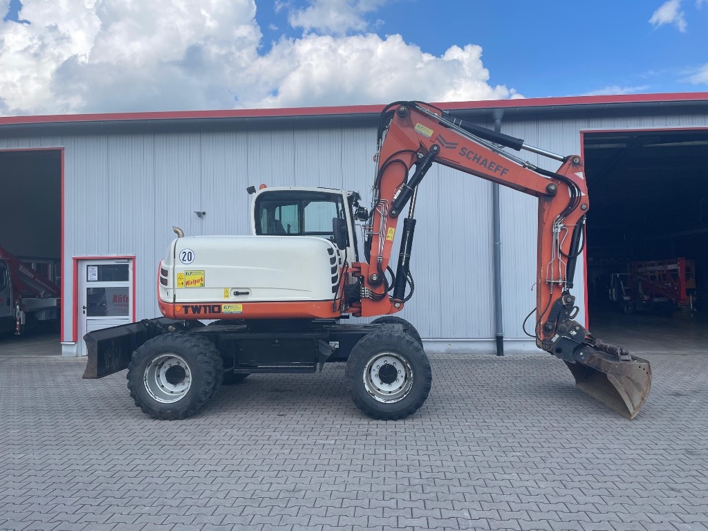 2017 Schaeff TW 110, 3.096 mth, Import Auf Lager in der EU — Foto 1 | AMECAR 2017 Schaeff TW 110, 3.096 mth, Import Auf Lager in der EU — Foto 1
