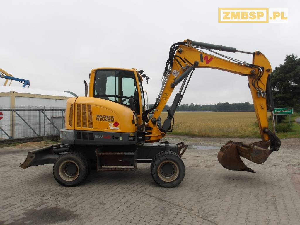 2017 Wacker Neuson EW 65, 4.466 mth, Import Auf Lager in der EU — Foto 1 | AMECAR 2017 Wacker Neuson EW 65, 4.466 mth, Import Auf Lager in der EU — Foto 1