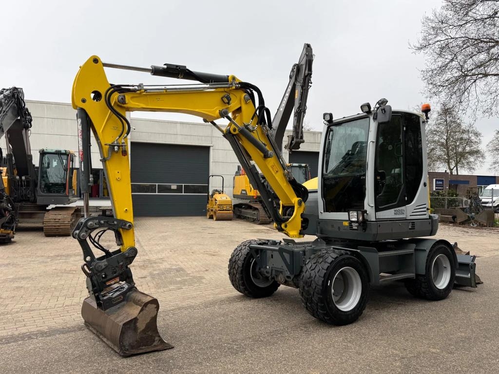 2016 Wacker Neuson EW65, 4.080 mth, Import Auf Lager in der EU — Foto 1 | AMECAR 2016 Wacker Neuson EW65, 4.080 mth, Import Auf Lager in der EU — Foto 1