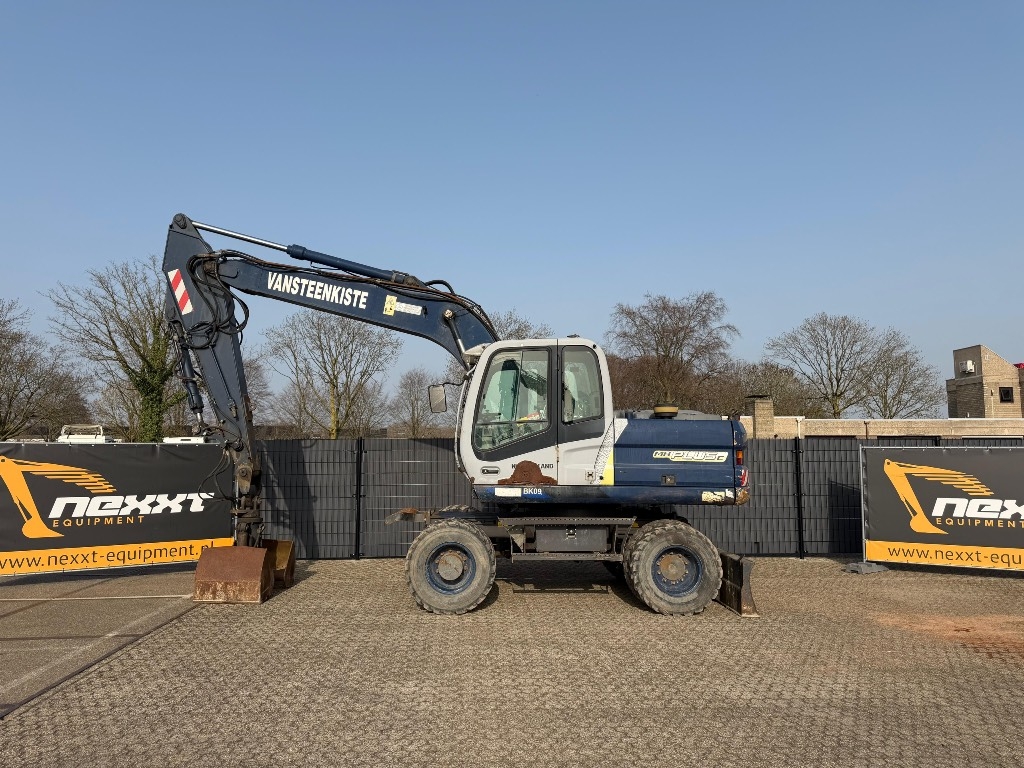 2006 New Holland MH Plus C, 14.000 mth, Import Auf Lager in der EU — Foto 1 | AMECAR 2006 New Holland MH Plus C, 14.000 mth, Import Auf Lager in der EU — Foto 1