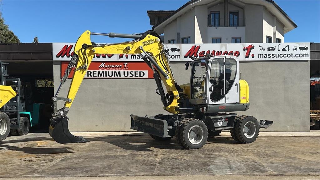 2020 Wacker Neuson EW100 4X4, 4.040 mth, Import Auf Lager in der EU — Foto 1 | AMECAR 2020 Wacker Neuson EW100 4X4, 4.040 mth, Import Auf Lager in der EU — Foto 1