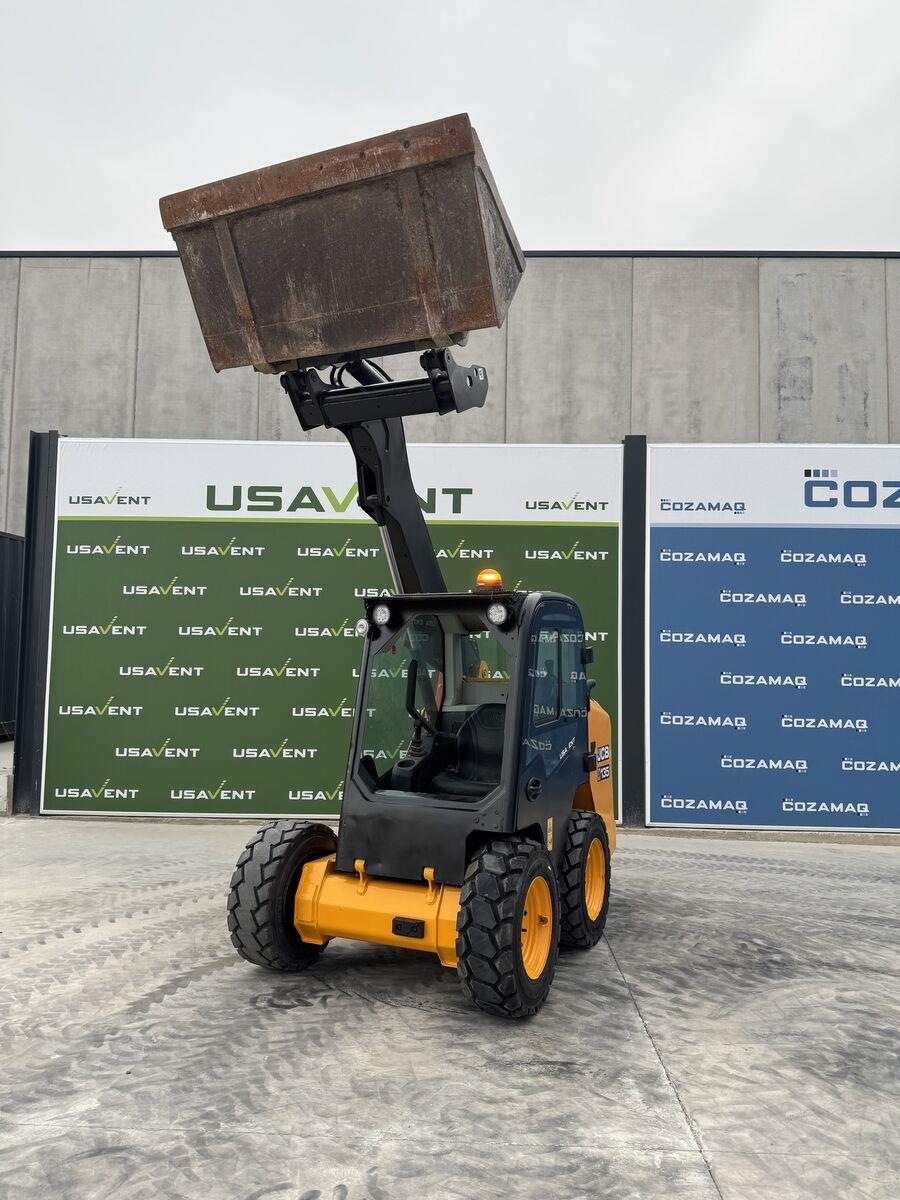 2019 JCB 135, 3.500 mth, Import Auf Lager in der EU — Foto 1