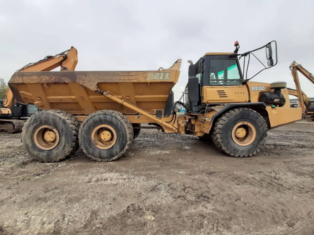 2006 Bell B 25 D, 16.500 mth, Import Auf Lager in der EU — Foto 1