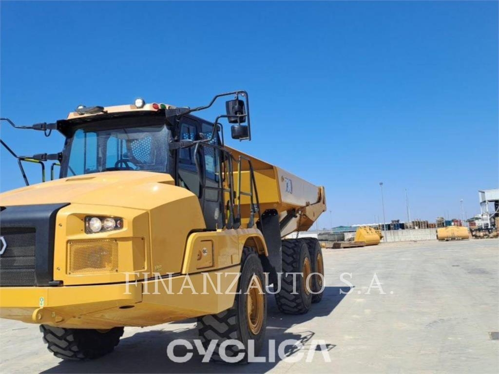 2021 Cat 730, 3.817 mth, Import Auf Lager in der EU — Foto 1