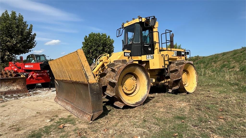 1987 Cat 826C, 10.100 mth, Import Auf Lager in der EU — Foto 1