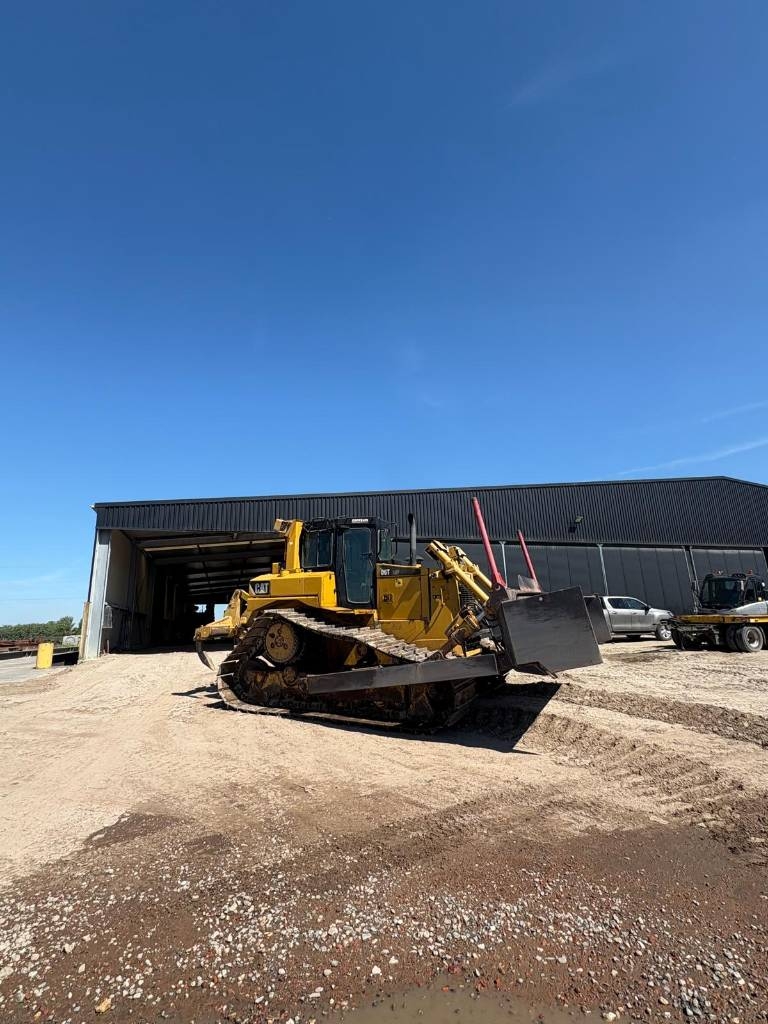 Cat D 6 T LGP, 12.500 mth, Import Auf Lager in der EU — Foto 1