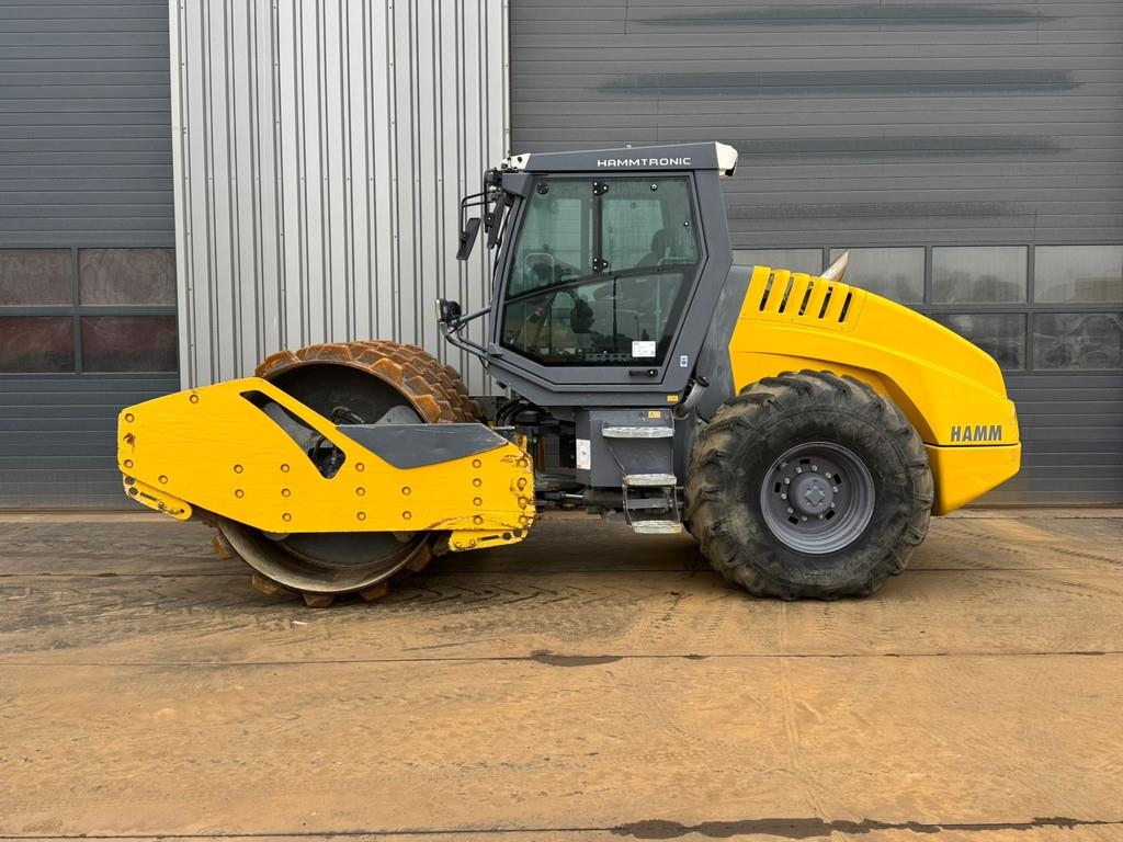 2016 Hamm H13i Padfoot compactor, 3.197 mth, Import Auf Lager in der EU — Foto 1