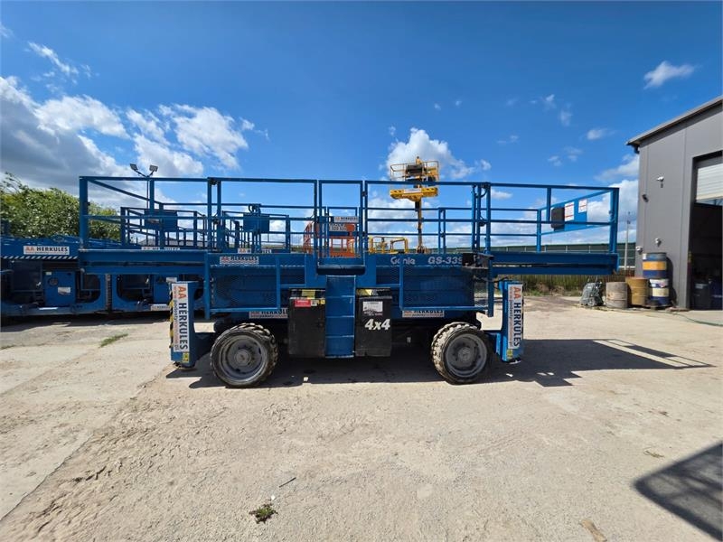 2014 Genie 3390 RT, 1.192 mth, Import Auf Lager in der EU — Foto 1 | AMECAR 2014 Genie 3390 RT, 1.192 mth, Import Auf Lager in der EU — Foto 1