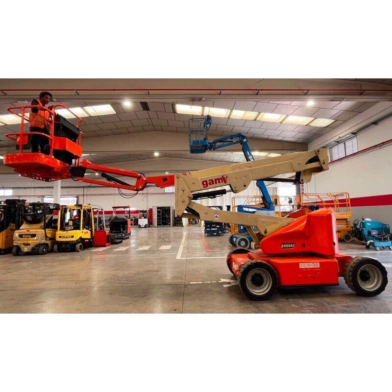 JLG E450AJ, 2.297 mth, Import Auf Lager in der EU — Foto 1