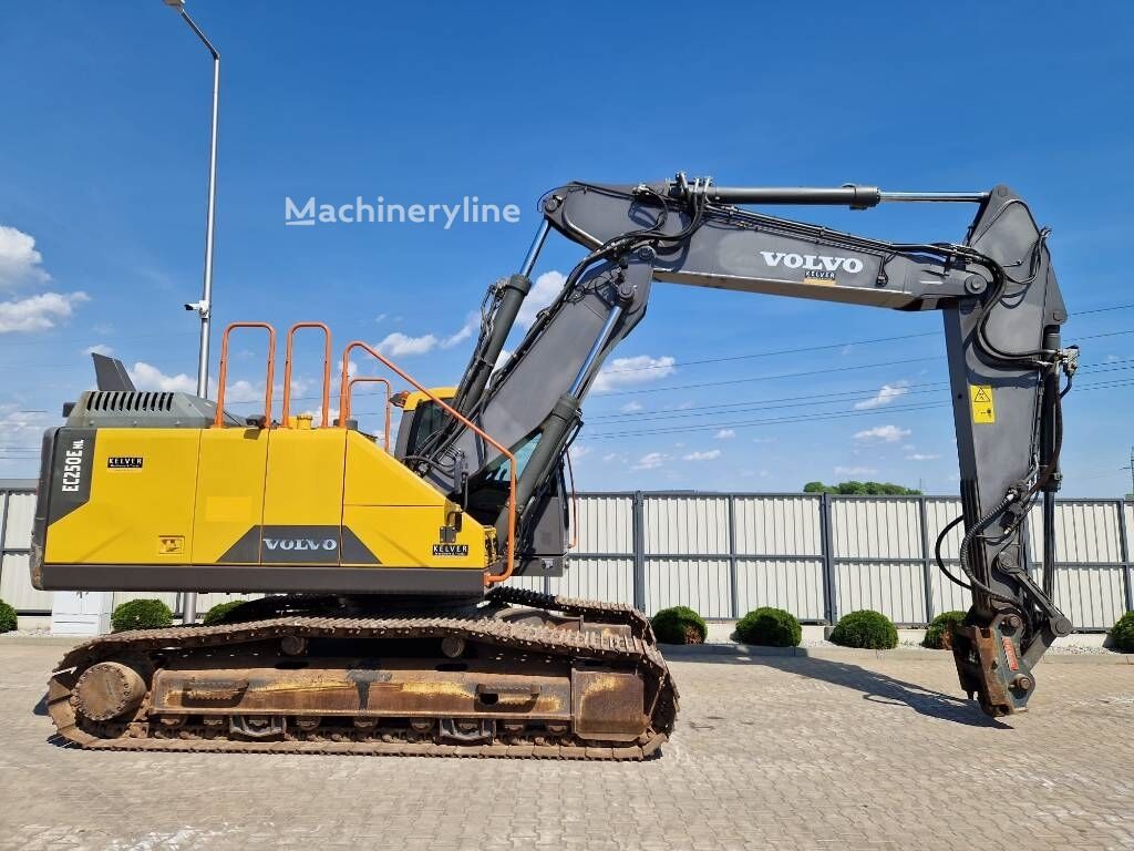 2014 Volvo EC, 10.282 mth, Import Auf Lager in der EU — Foto 8 z 16