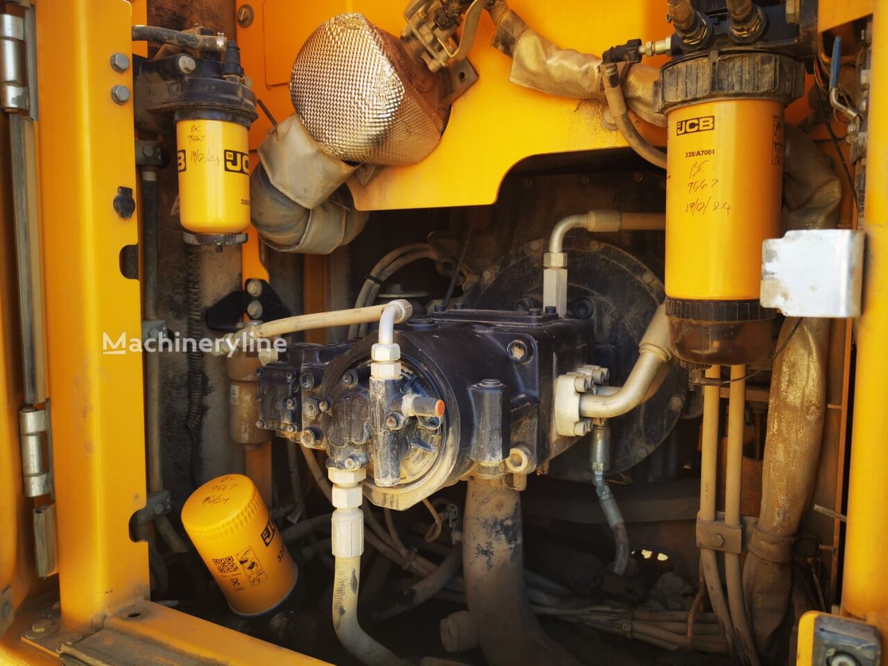 JCB 220X, 10.500 mth, Import Auf Lager in der EU — Foto 15 z 16