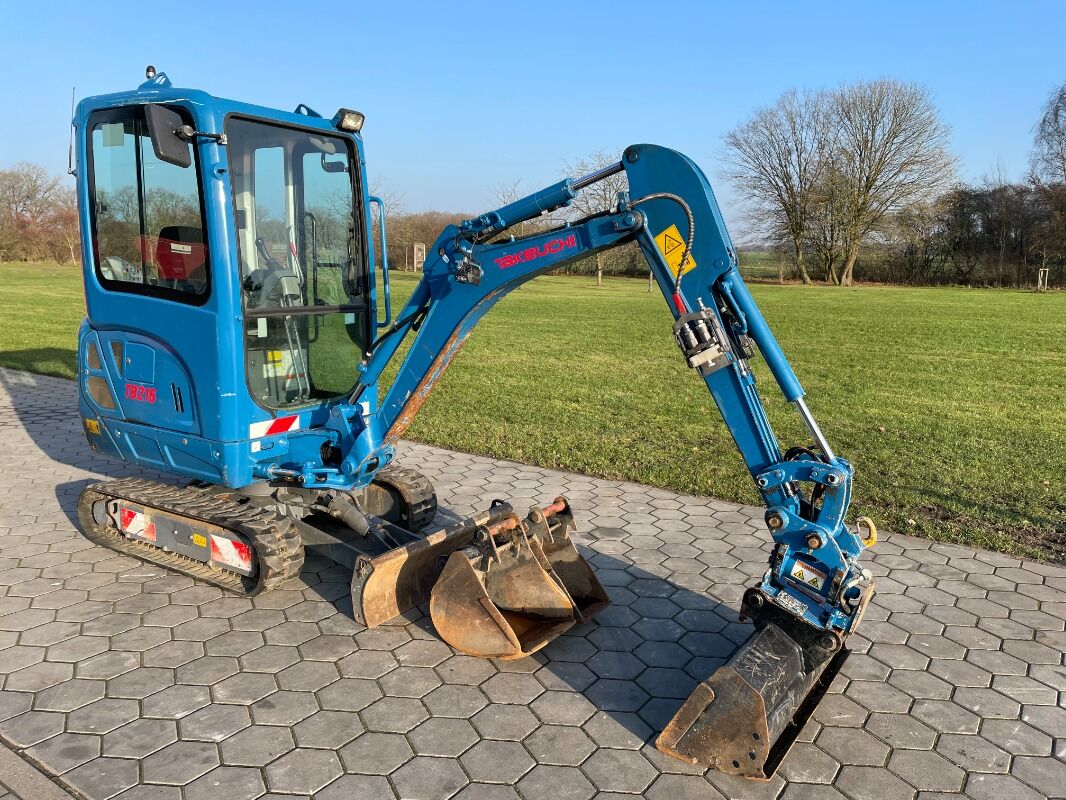 2022 Takeuchi TB216AV4, 1.205 mth, Import Auf Lager in der EU — Foto 1