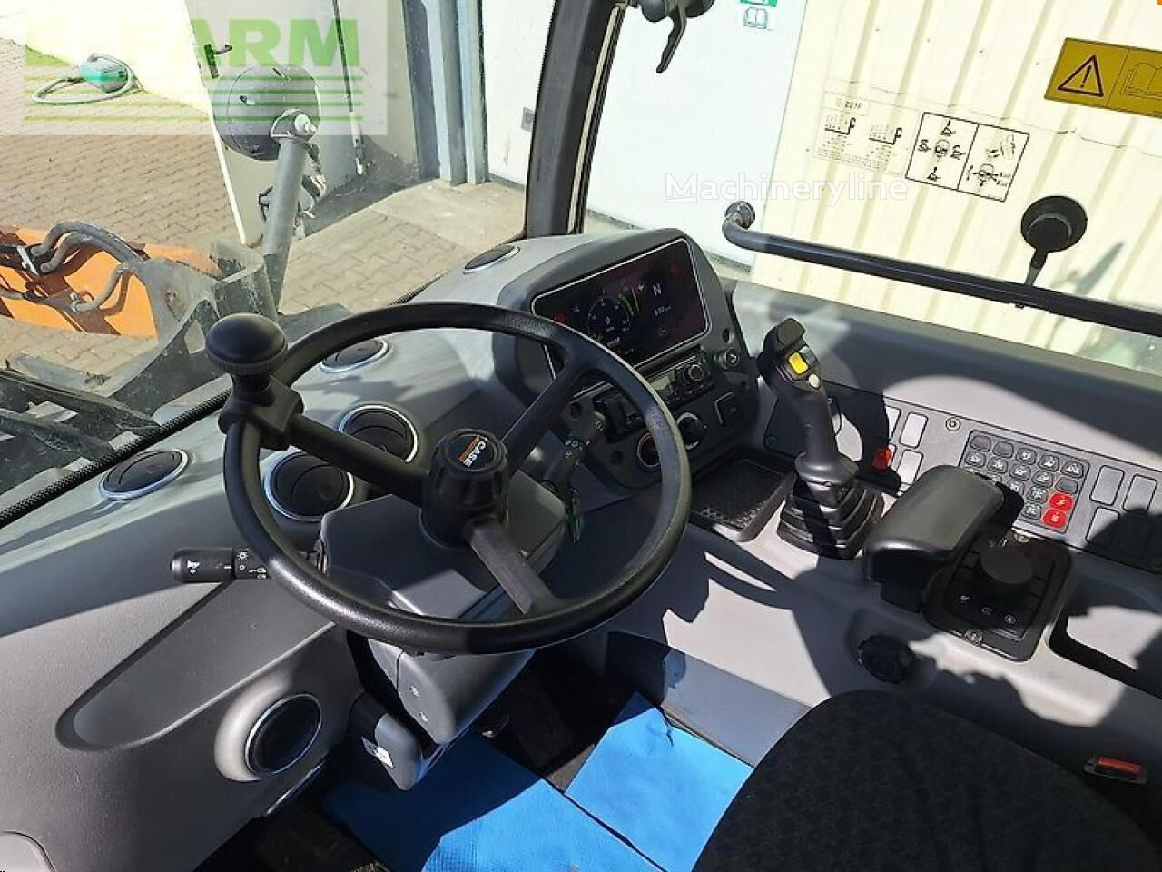 2023 Case 221, Import Auf Lager in der EU — Foto 7 z 15