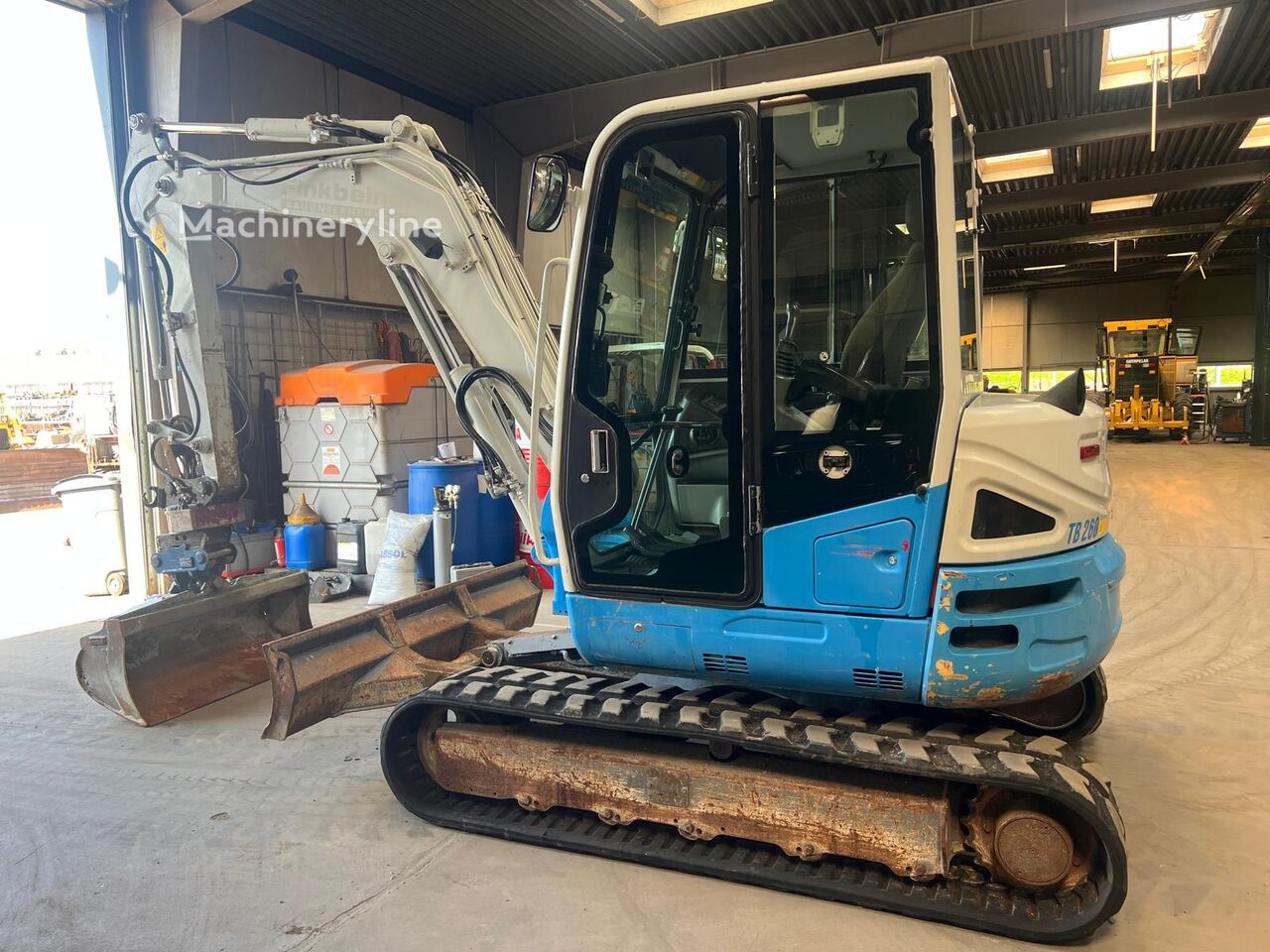2015 Takeuchi TB, 4.260 mth, Import Auf Lager in der EU — Foto 8 z 16