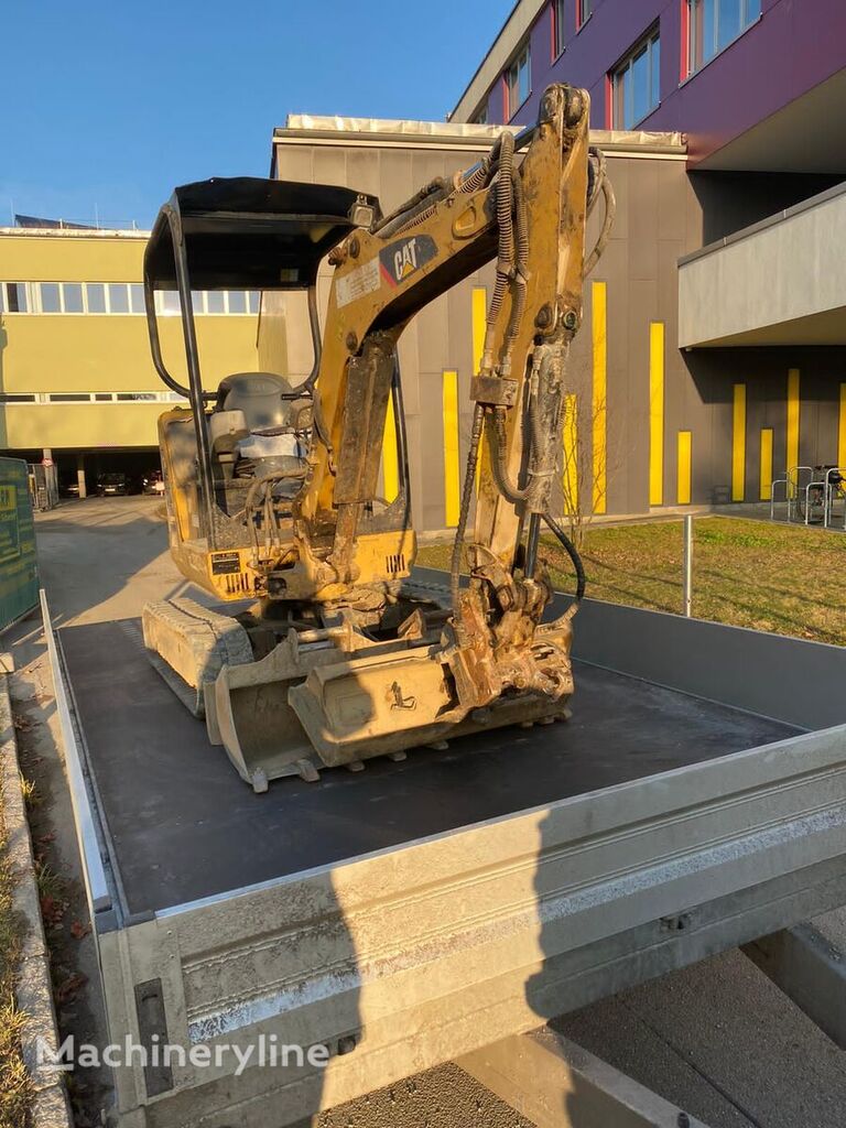 2012 Caterpillar 301.8C, 4.300 mth, Import Auf Lager in der EU — Foto 4 z 8