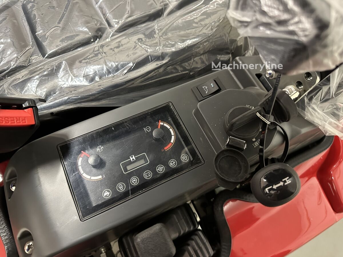 Saurus NEW, Import Auf Lager in der EU — Foto 3 z 4