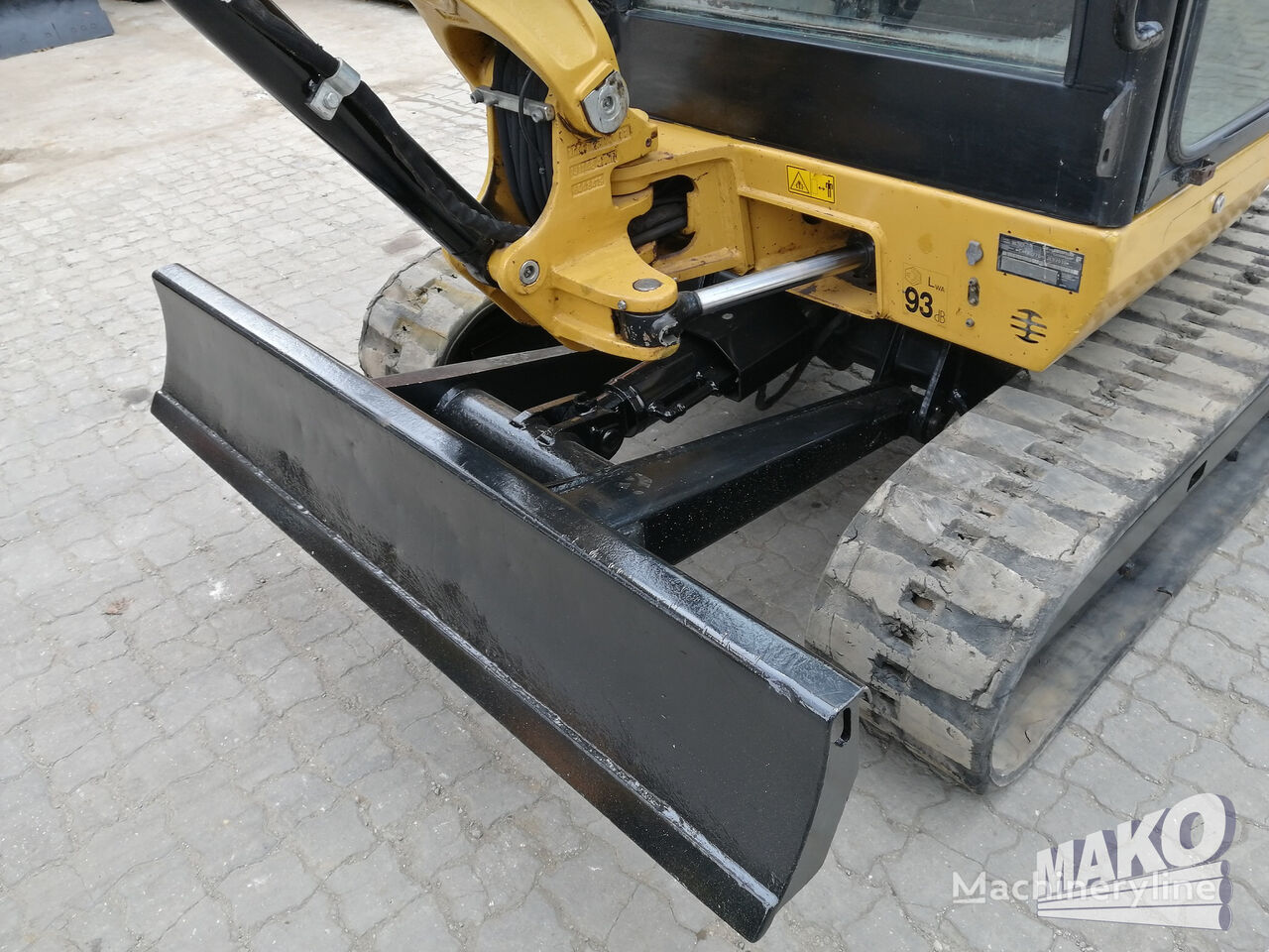 2014 Caterpillar 302.7, 4.977 mth, Import Auf Lager in der EU — Foto 8 z 14