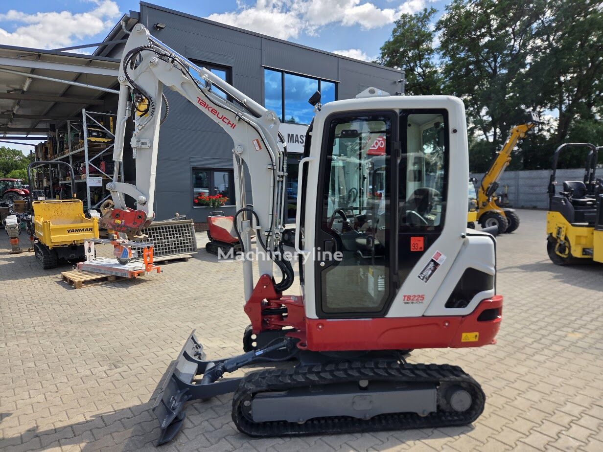 2023 Takeuchi TB225, 1.347 mth, Import Auf Lager in der EU — Foto 1