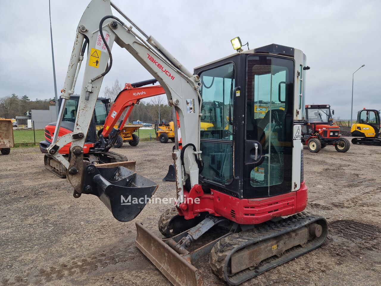 2018 Takeuchi TB, 2.700 mth, Import Auf Lager in der EU — Foto 1