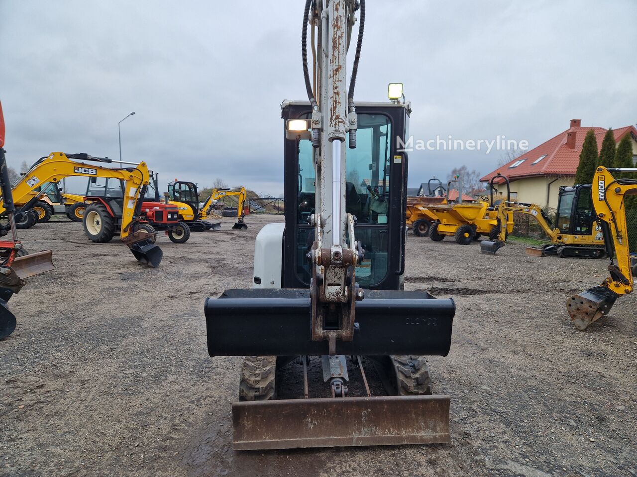 2018 Takeuchi TB, 2.700 mth, Import Auf Lager in der EU — Foto 7 z 12
