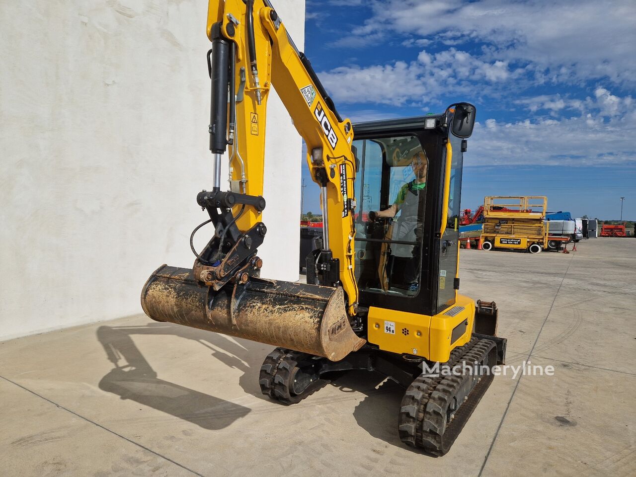 2025 JCB 25, 159 mth, Import Auf Lager in der EU — Foto 5 z 16
