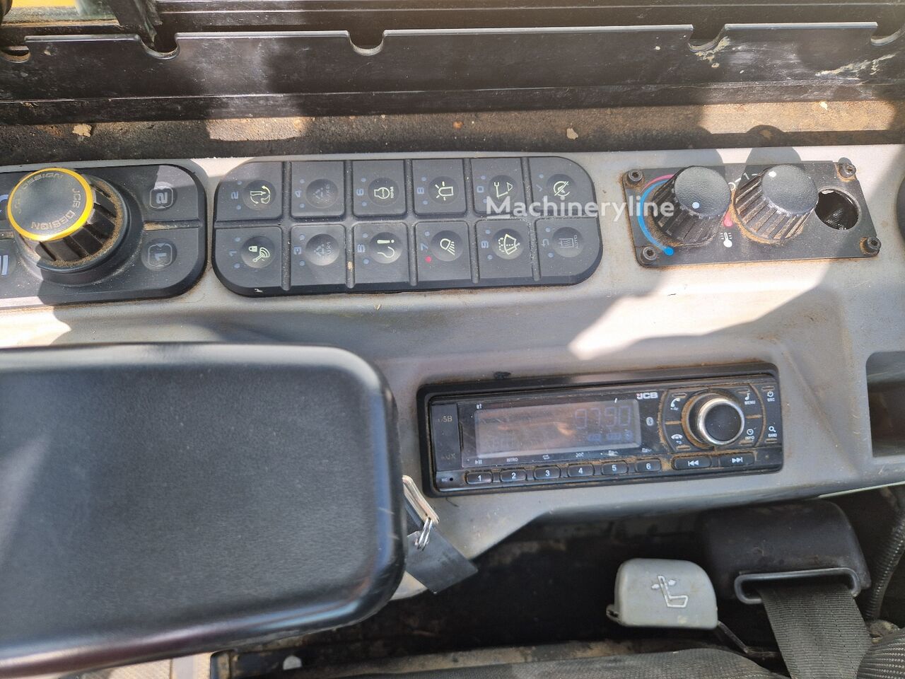 2025 JCB 25, 174 mth, Import Auf Lager in der EU — Foto 13 z 16