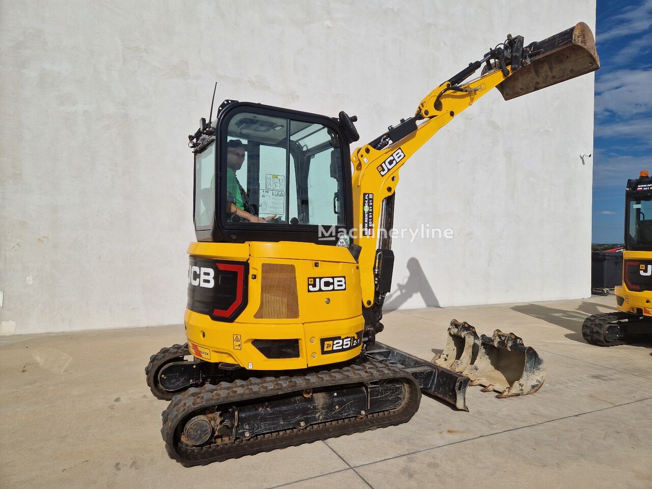 2025 JCB 25, 174 mth, Import Auf Lager in der EU — Foto 4 z 16
