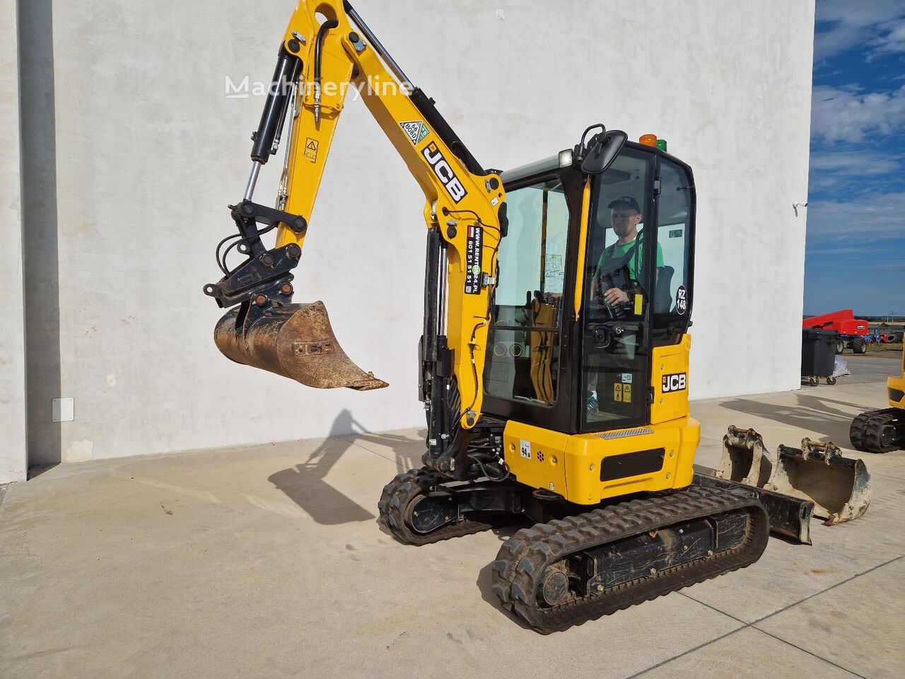 2025 JCB 25, 174 mth, Import Auf Lager in der EU — Foto 5 z 16
