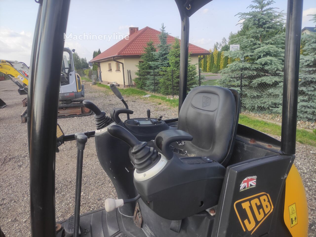 2014 JCB 8018, 3.700 mth, Import Auf Lager in der EU — Foto 10 z 11