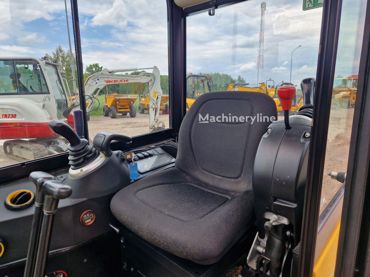 2019 JCB 15, 240 mth, Import Auf Lager in der EU — Foto 9 z 14