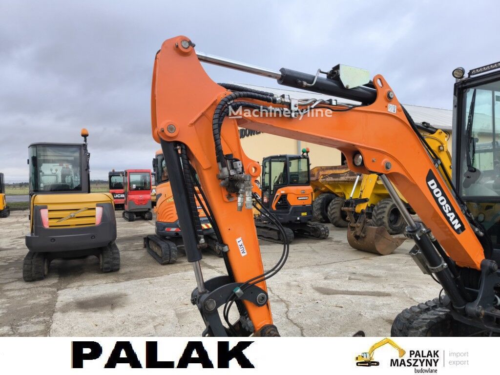 2019 Doosan MINI, Import Auf Lager in der EU — Foto 10 z 16