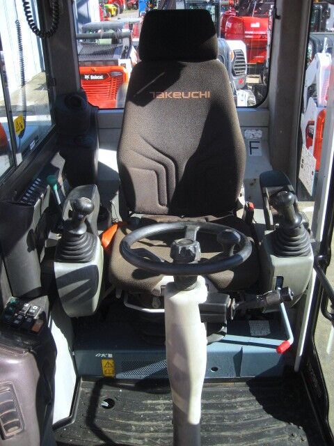 2014 Takeuchi TB, 6.634 mth, Import Auf Lager in der EU — Foto 8 z 9