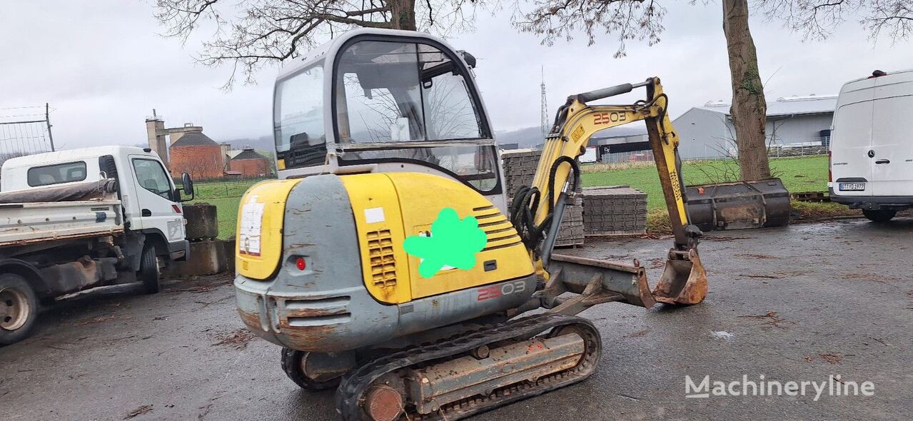 2010 Wacker Neuson 2503-WD, 5.397 mth, Import Auf Lager in der EU — Foto 1 | AMECAR 2010 Wacker Neuson 2503-WD, 5.397 mth, Import Auf Lager in der EU — Foto 1