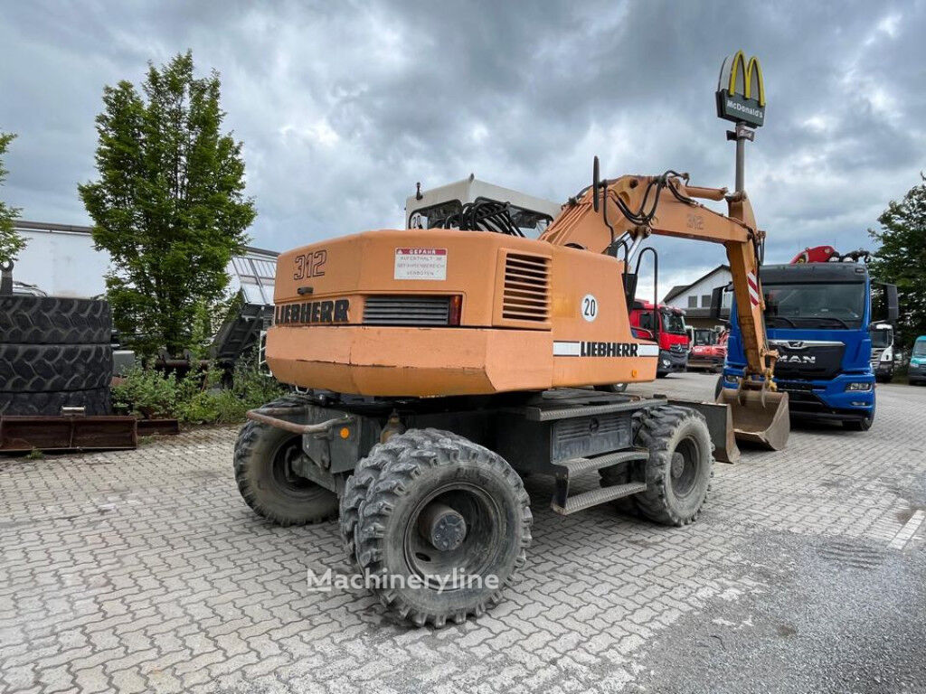 1994 Liebherr, 8.143 mth, Import Auf Lager in der EU — Foto 3 z 6