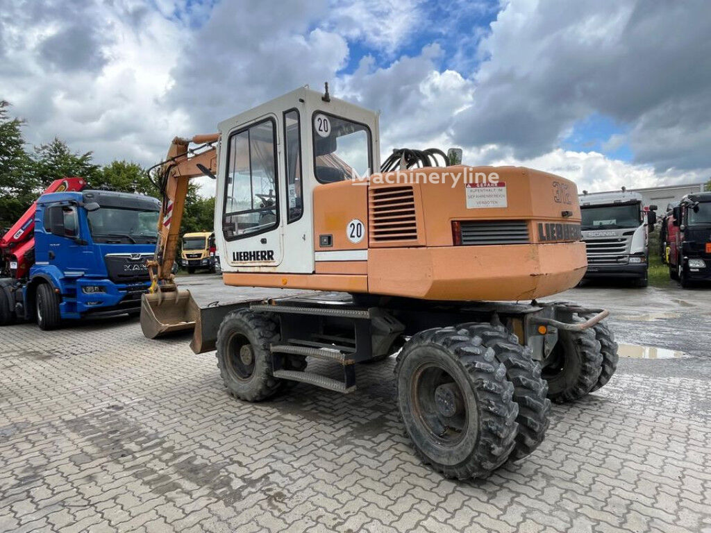 1994 Liebherr, 8.143 mth, Import Auf Lager in der EU — Foto 5 z 6