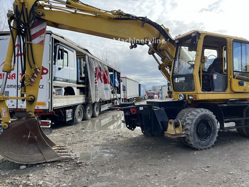 Liebherr A900, 22.850 mth, Import Auf Lager in der EU — Foto 1 | AMECAR Liebherr A900, 22.850 mth, Import Auf Lager in der EU — Foto 1