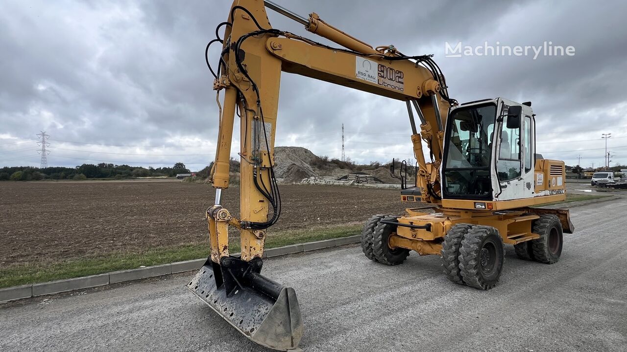 1997 Liebherr A902, Import Auf Lager in der EU — Foto 9 z 12