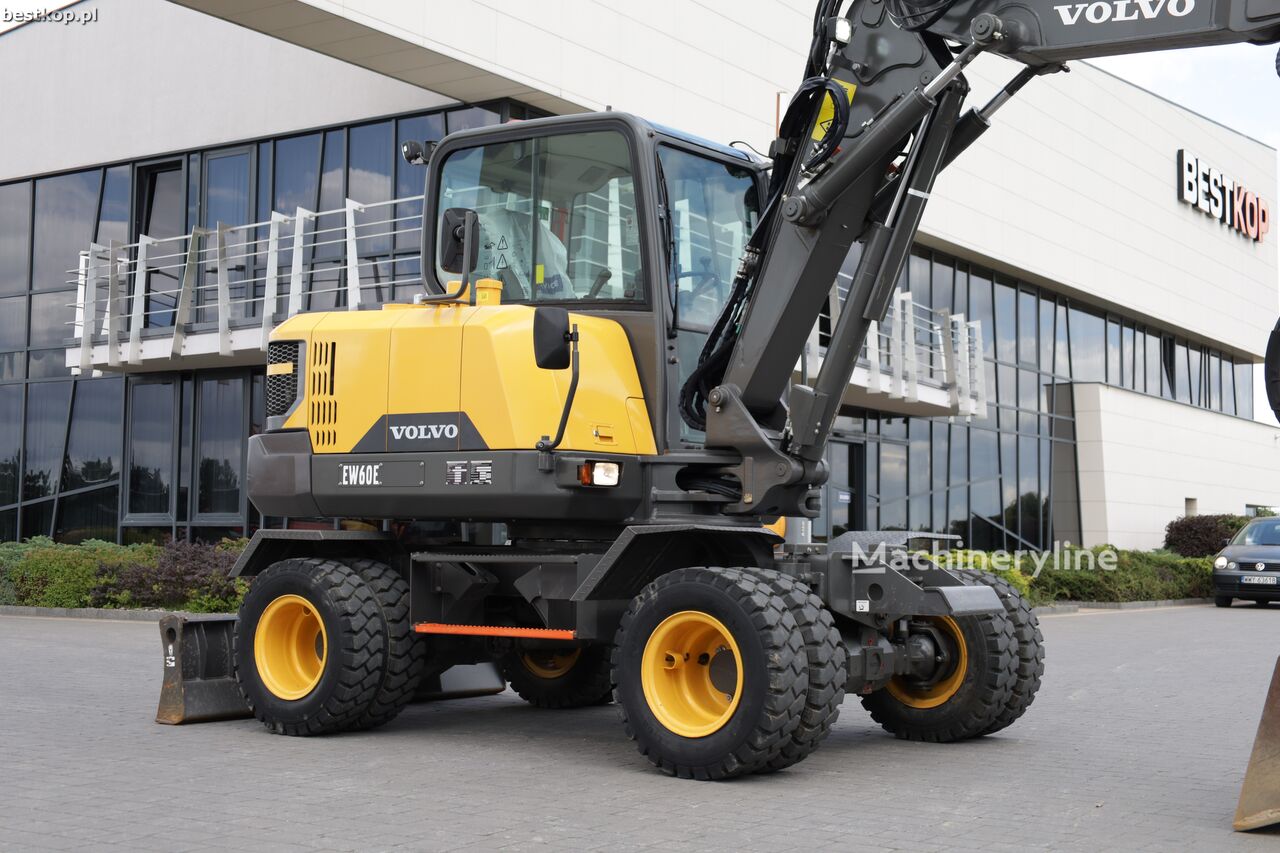 2021 Volvo EW60E, 1.680 mth, Import Auf Lager in der EU — Foto 3 z 16