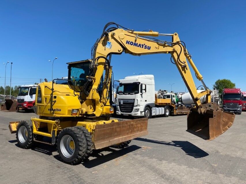 2011 Komatsu PW, Import Auf Lager in der EU — Foto 8 z 16