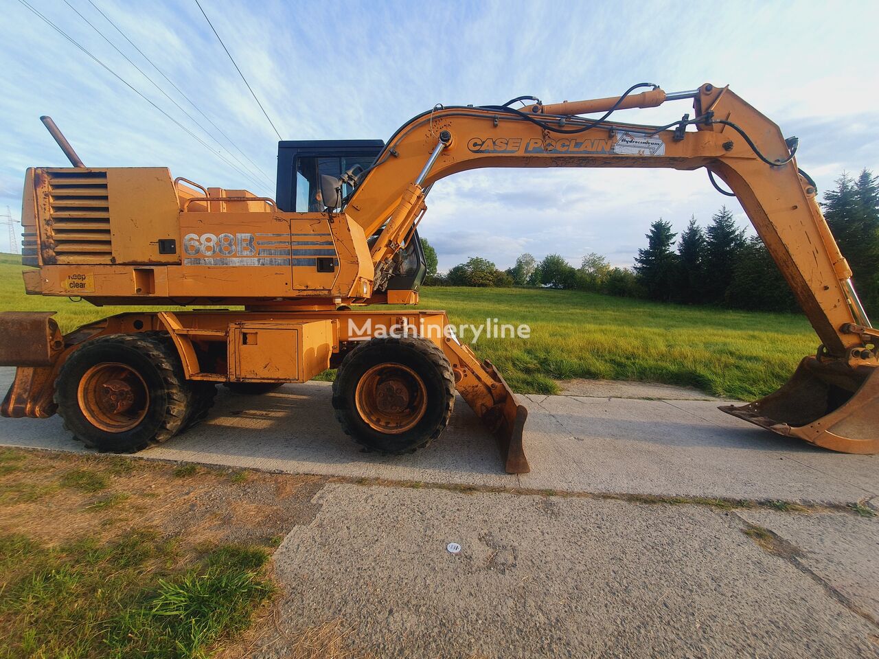 1995 Case 688, Import Auf Lager in der EU — Foto 1