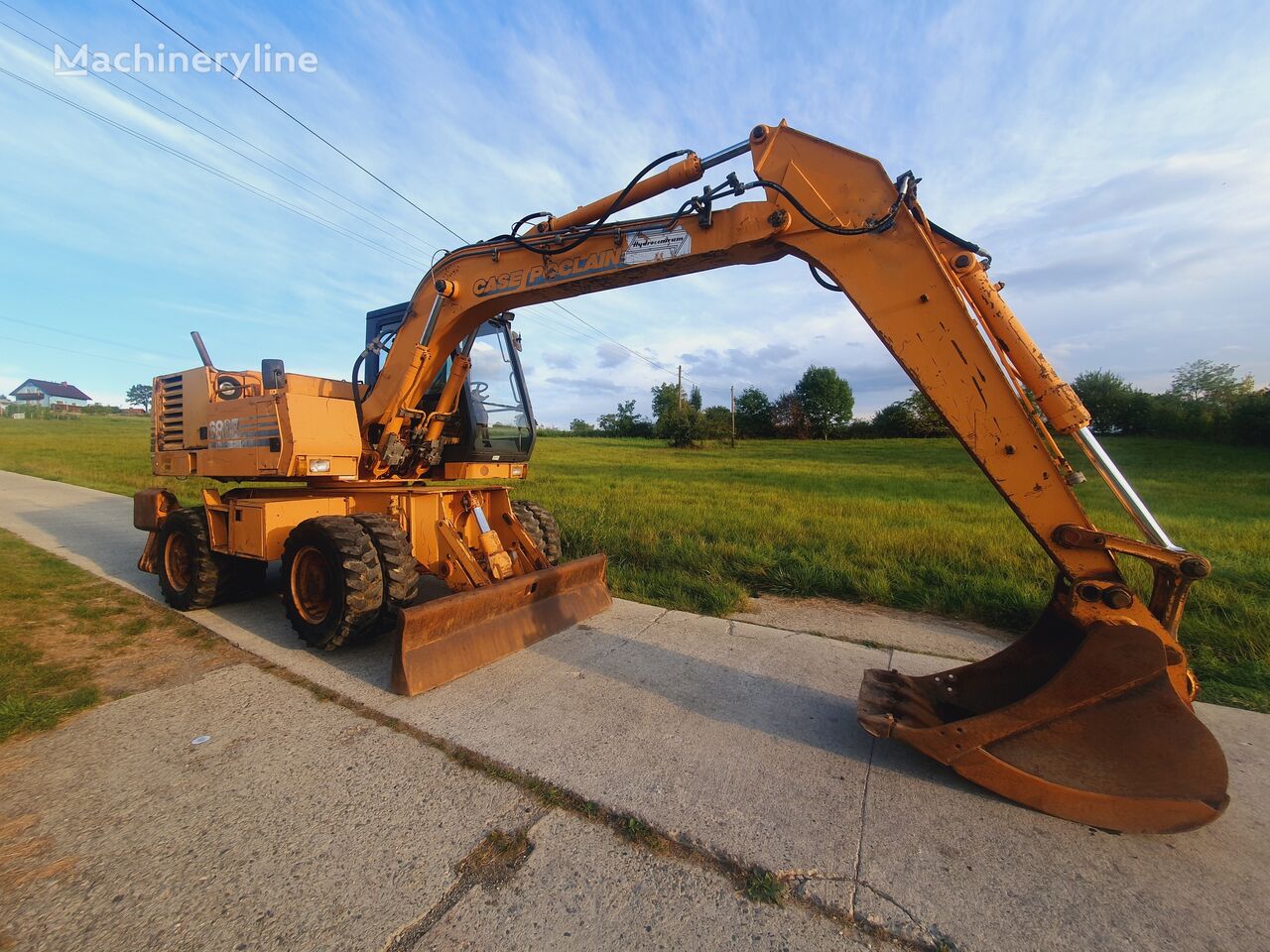 1995 Case 688, Import Auf Lager in der EU — Foto 8 z 9