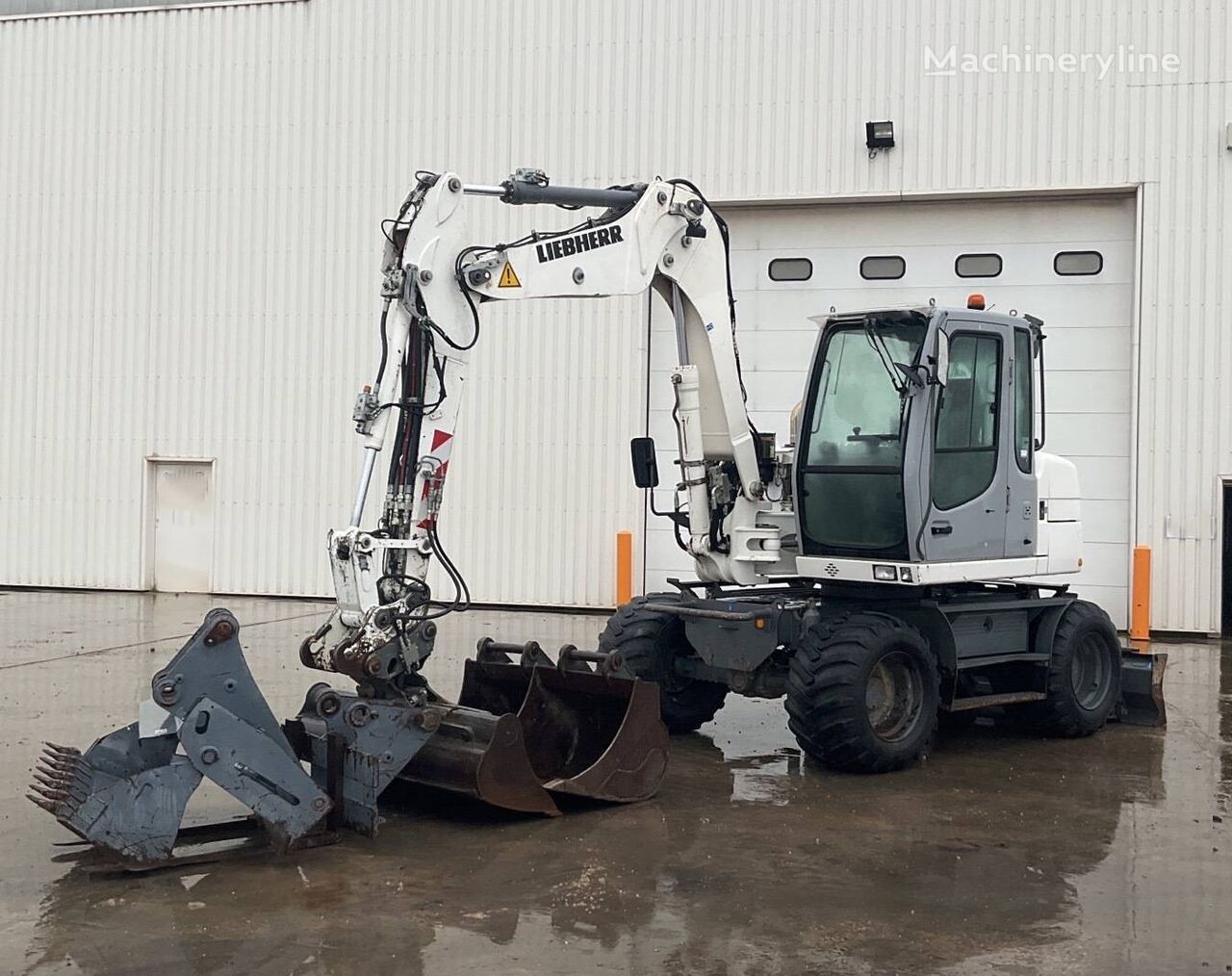 2012 Liebherr A309, 9.342 mth, Import Auf Lager in der EU — Foto 1 | AMECAR 2012 Liebherr A309, 9.342 mth, Import Auf Lager in der EU — Foto 1