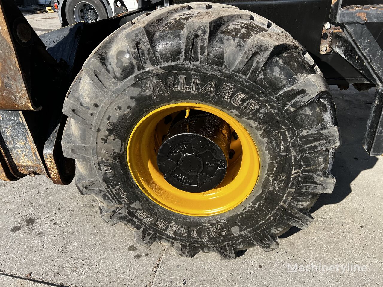 2012 JCB JS, 11.210 mth, Import Auf Lager in der EU — Foto 11 z 16