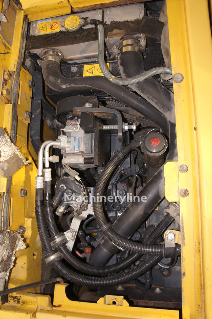 2012 Komatsu, 9.662 mth, Import Auf Lager in der EU — Foto 14 z 16